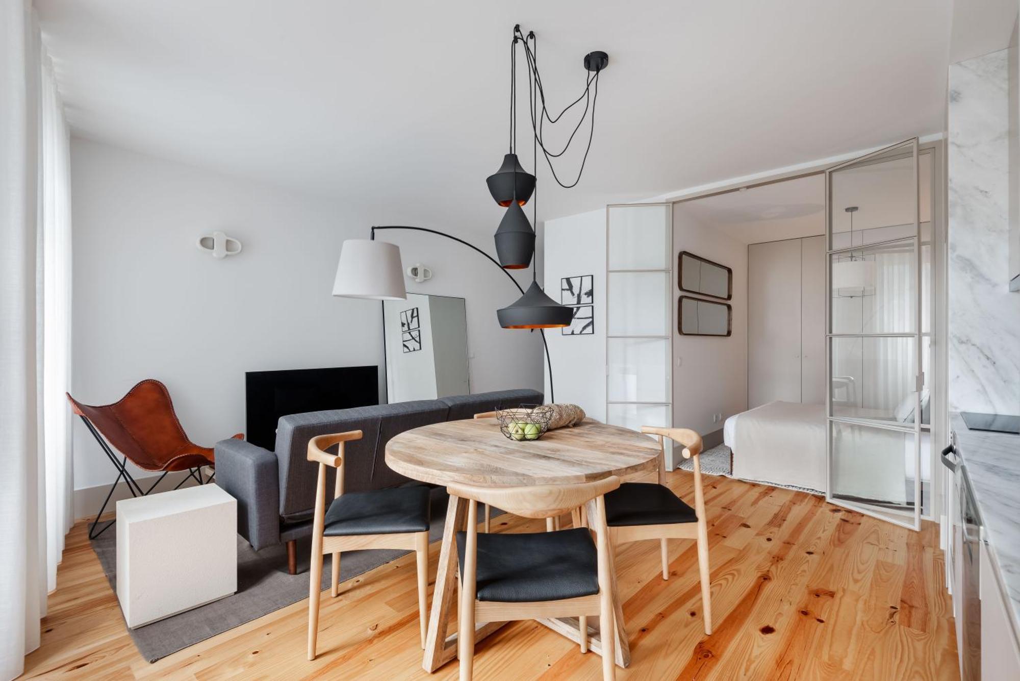 Stylish Apartment In City Center Порту Экстерьер фото